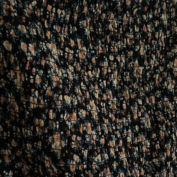 Wild Fable Boho Top Smocked Floral Print with Puff Sleeves - Picture 2 of 4